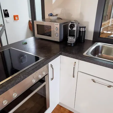 Exklusive Penthouse Wohnung, Nahe Zur Schweiz Apartment *